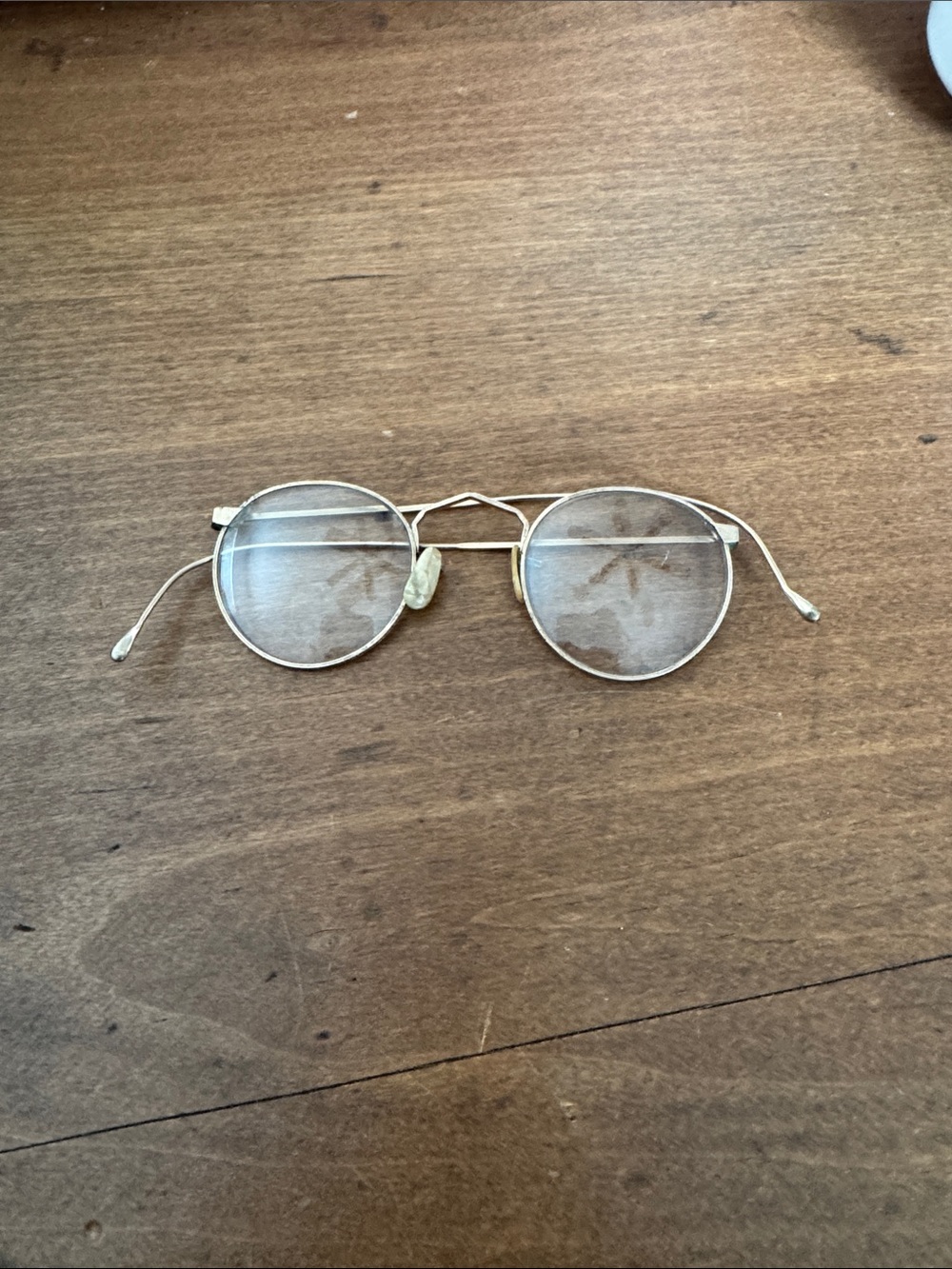 Gold Round Metal Frame Glasses